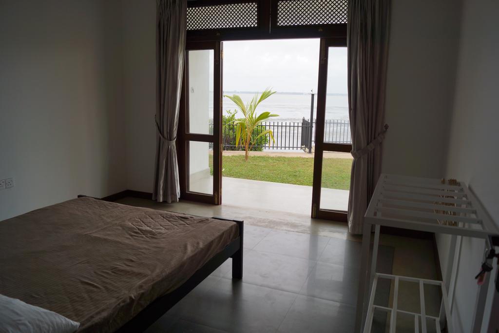 Negombo Holiday Home Exterior photo