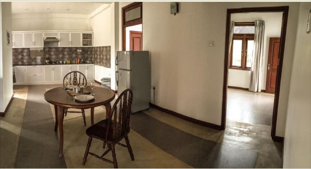 Negombo Holiday Home Exterior photo