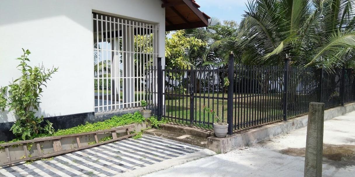 Negombo Holiday Home Exterior photo